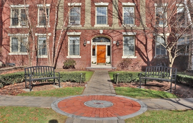 141 BEACONSFIELD RD