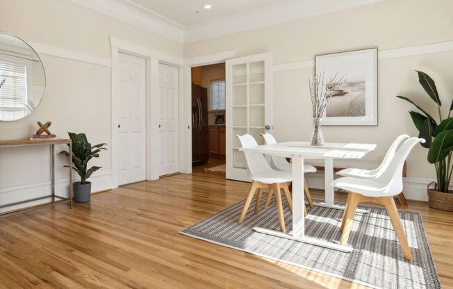 EPIC REA - Great Renovated ( all appliances are brand new ) Beautiful hardwood floor all over 4 BR/2 BA Home w/Parking in Mission Terrace