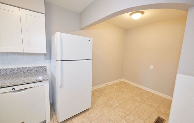 2 beds, 1 bath, $1,195