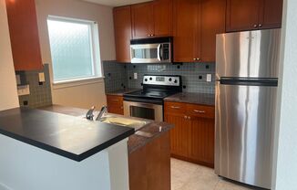 2 beds, 2 baths, $2,795, Unit Unit G 301