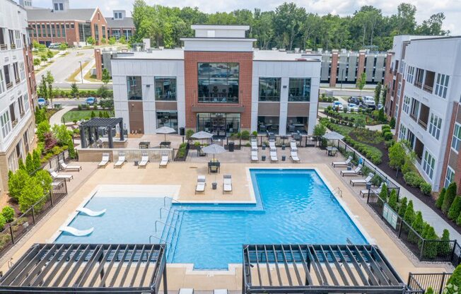 Spectacular Pool View at Paxton Cool Springs, Tennessee