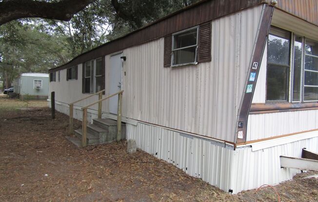 2 beds, 1 bath, $750, Unit Lot 47