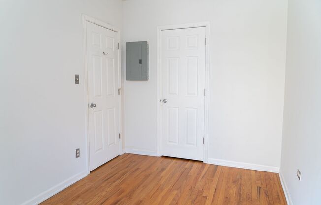 1 bed, 1 bath, 450 sqft, $1,595, Unit 4715-15N