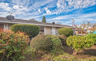 444 SE 11 AVE