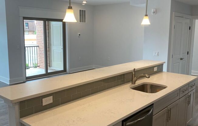 1 bed, 1.5 baths, 1,566 sqft, $2,650, Unit 0912