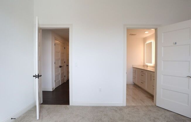 2 beds, 2 baths, 1,230 sqft, $2,595, Unit 309
