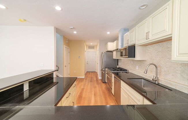 2 beds, 3 baths, $3,478.75, Unit 3