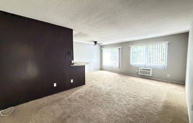 201Ave64