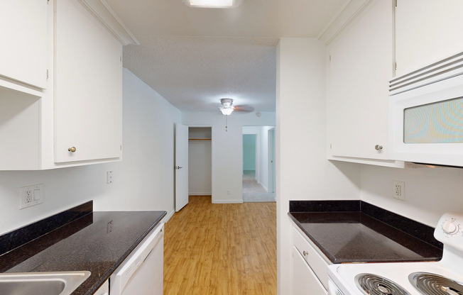 475 IGNACIO BLVD