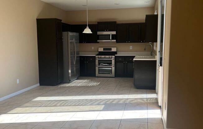 Beautiful Single Story Home Ready For Move In