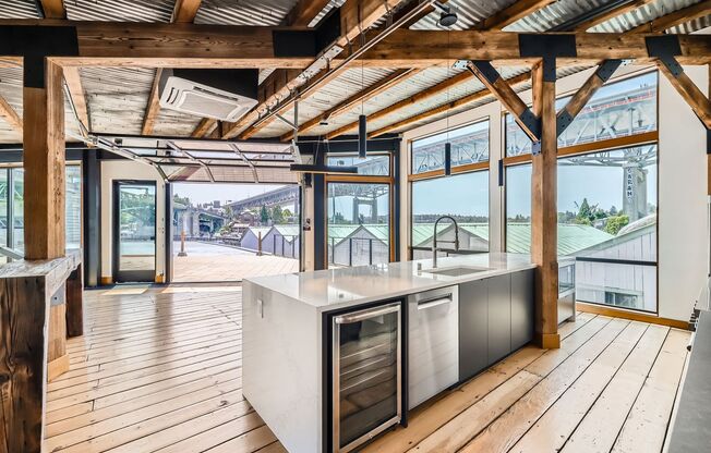 Lake Union Waterfront Apartment