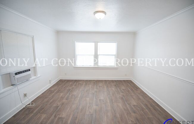1 bed, 1 bath, 500 sqft, $1,150, Unit 12 - R