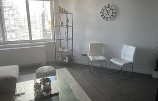 1 bed, 1 bath, $3,700, Unit 2118