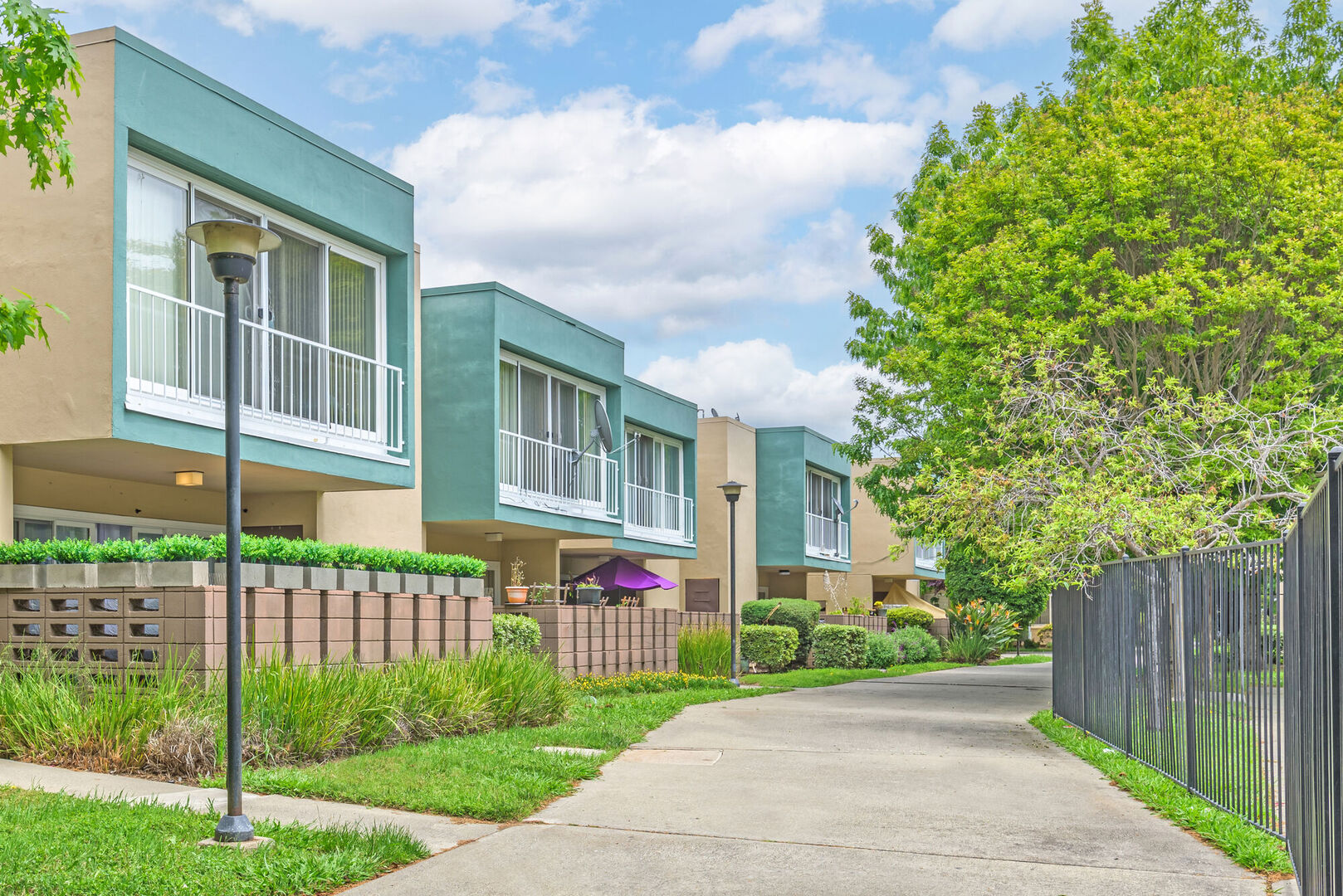 Lord Tennyson Apartments