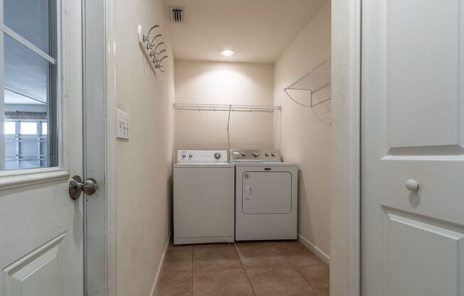 3 beds, 2 baths, $2,350