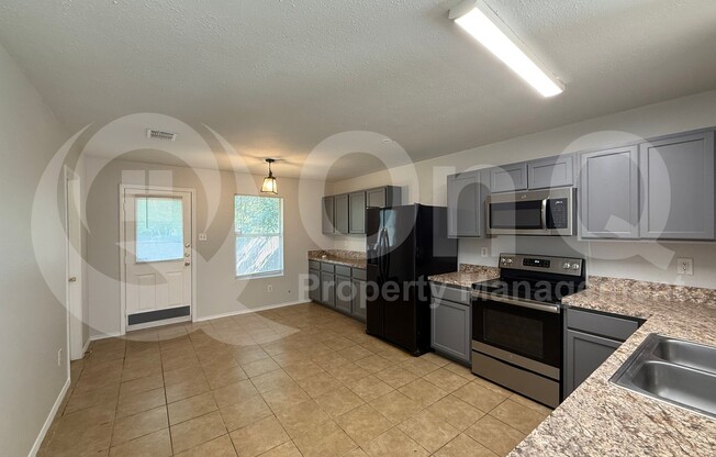 4240 HUNTERS CRK DR