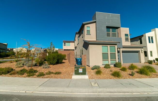 Uniting classic enrichments with modern practicality with This 4 Bedroom In North Las Vegas!