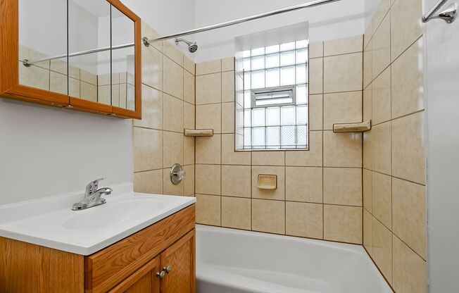 3014-16 W 63rd
