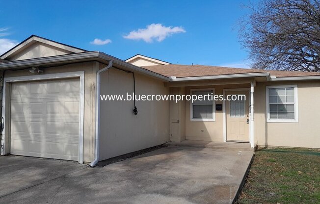 12111 QUAIL DR
