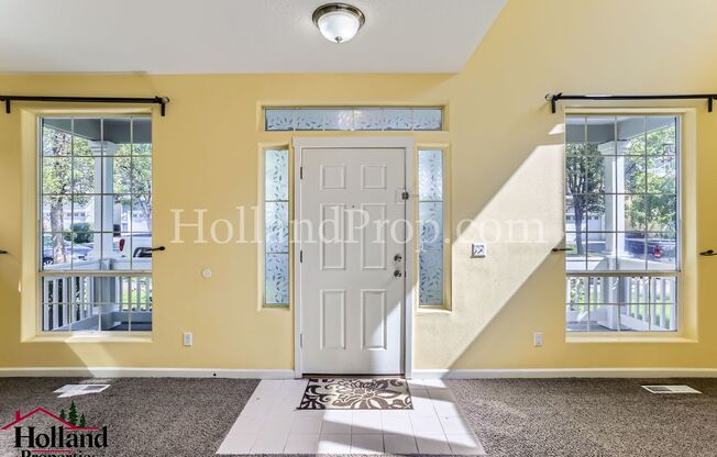 Spacious 4-bedrooms home in a great Hillsboro location