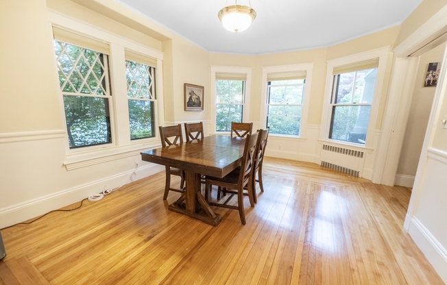 39 OAK AVE