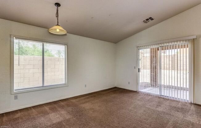 21976 W Gardenia Dr, Buckeye, 3 bedroom, 2 bath, 2 car garage