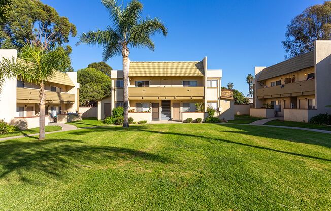 1 bed, 1 bath, 640 sqft, $1,950, Unit 1459 - J