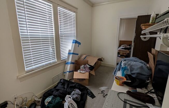 3244 3246 N OAKLAND AVE