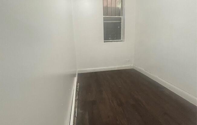 802 ROGERS AVE