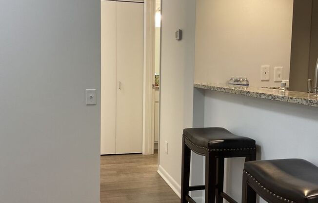 Studio, 1 bath, $1,395