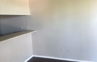 1 bed, 1 bath, 488 sqft, $1,150, Unit 8B