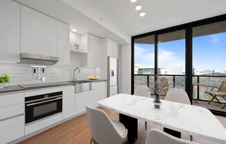 150 NE 8 ST