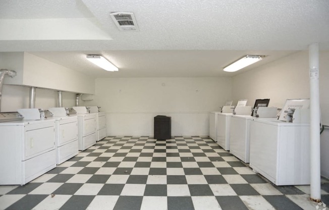 On-Site Laundry Room at Gatehouse Apartments, Kansas City, MO, Missouri, 64134