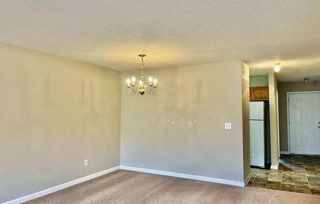 3 beds, 2 baths, $1,200, Unit 3 Pintail Court