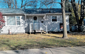 Cute 3 bedroom house in Iowa City