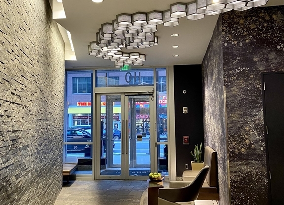 2 beds, 1.5 baths, 1,040 sqft, $6,000, Unit 16H