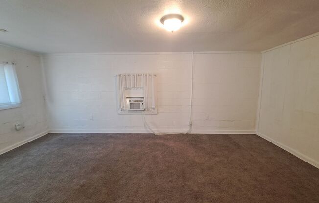 3 beds, 1 bath, $1,375