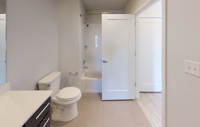 White and Bright Bathroom