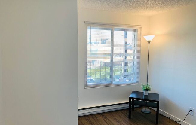 2 beds, 1.5 baths, 950 sqft, $2,225, Unit 237