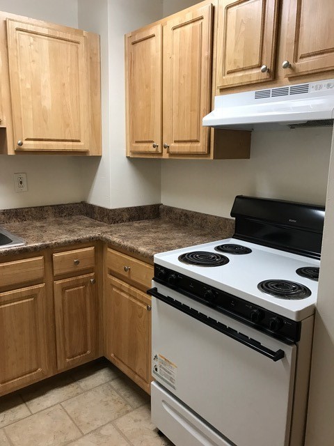 2 beds, 2 baths, 1,000 sqft, $1,699, Unit 50-2