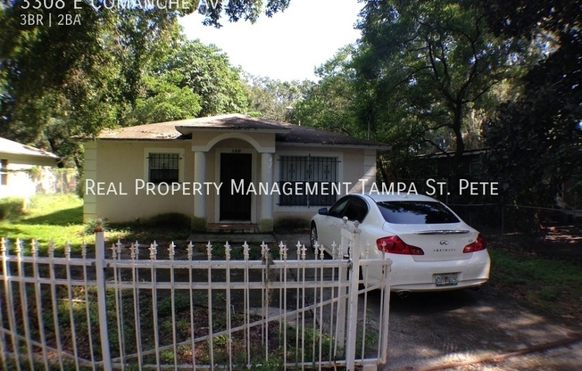 3308 E COMANCHE AVE