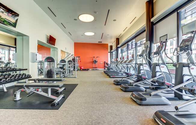 Mission Bay San Francisco CA Apartments - Venue - Sares-Regis - Large Fitness Center with Exercise Equipment