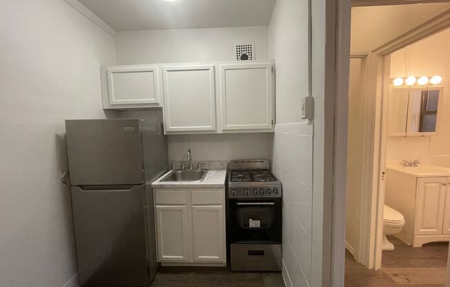Studio, 1 bath, $1,395, Unit 506