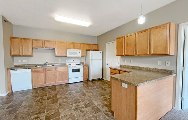 2 beds, 2 baths, 1,040 sqft, $1,215, Unit 304