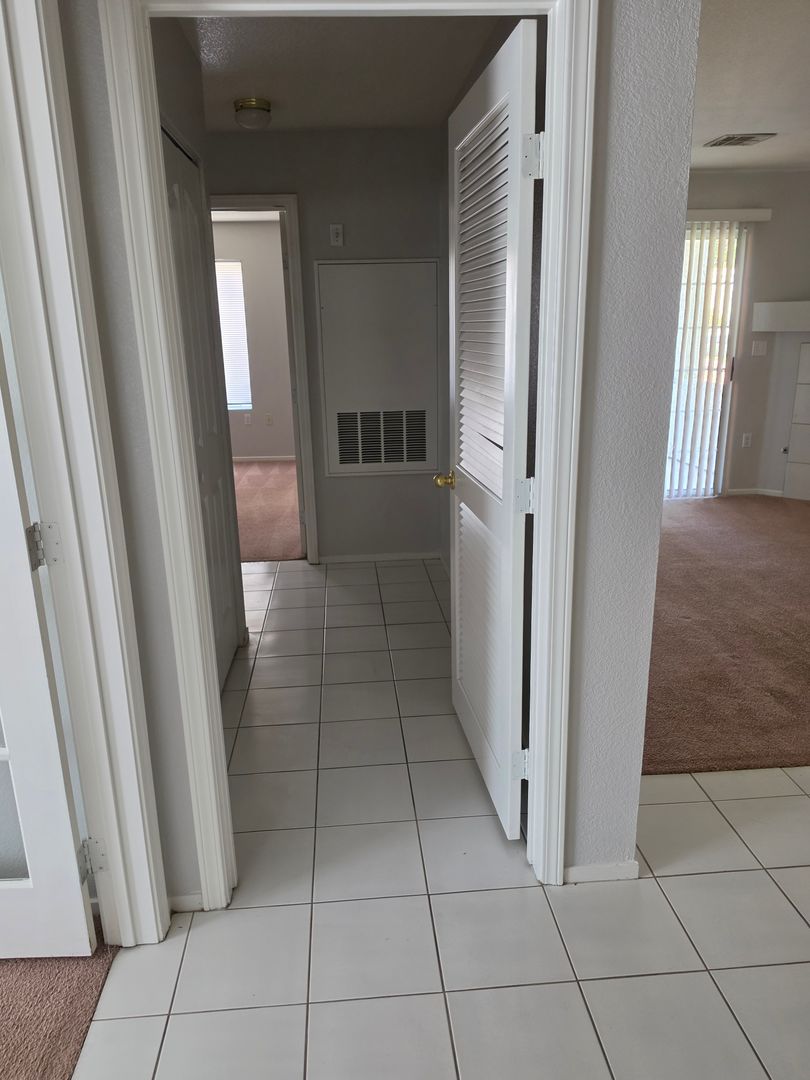 3 Bedroom Townhome FOR RENT