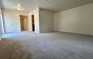 1 bed, 1 bath, $1,025, Unit A-17