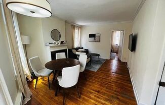 1 bed, 1 bath, 667 sqft, $5,800, Unit Apt 3