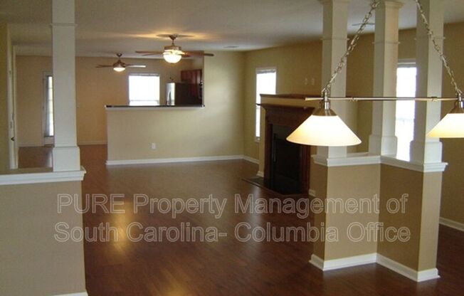 104 WHITE CEDAR CT