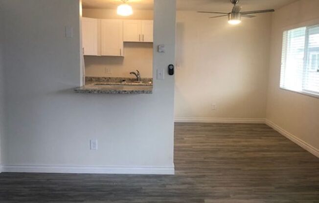 2 beds, 1 bath, 850 sqft, $2,425, Unit 4582