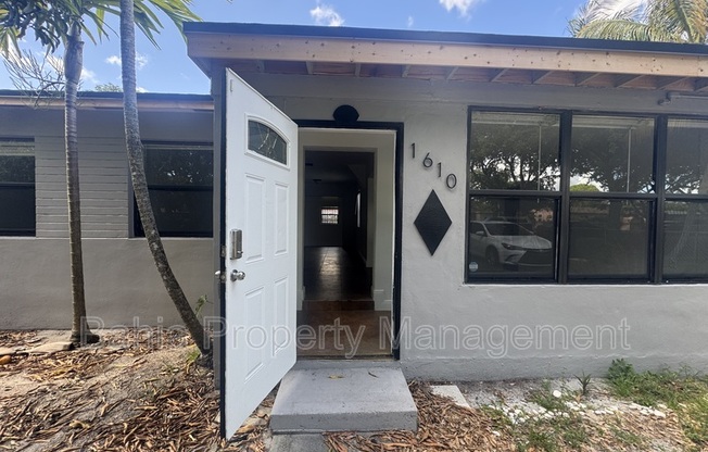 1610 NW 132 ST